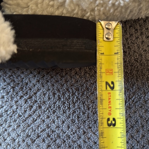 ROAM Women’s US 7.5-8 Ivory Sherpa Slide Sandals Fuzzy Cozy Slip On Shoes - Picture 13 of 14